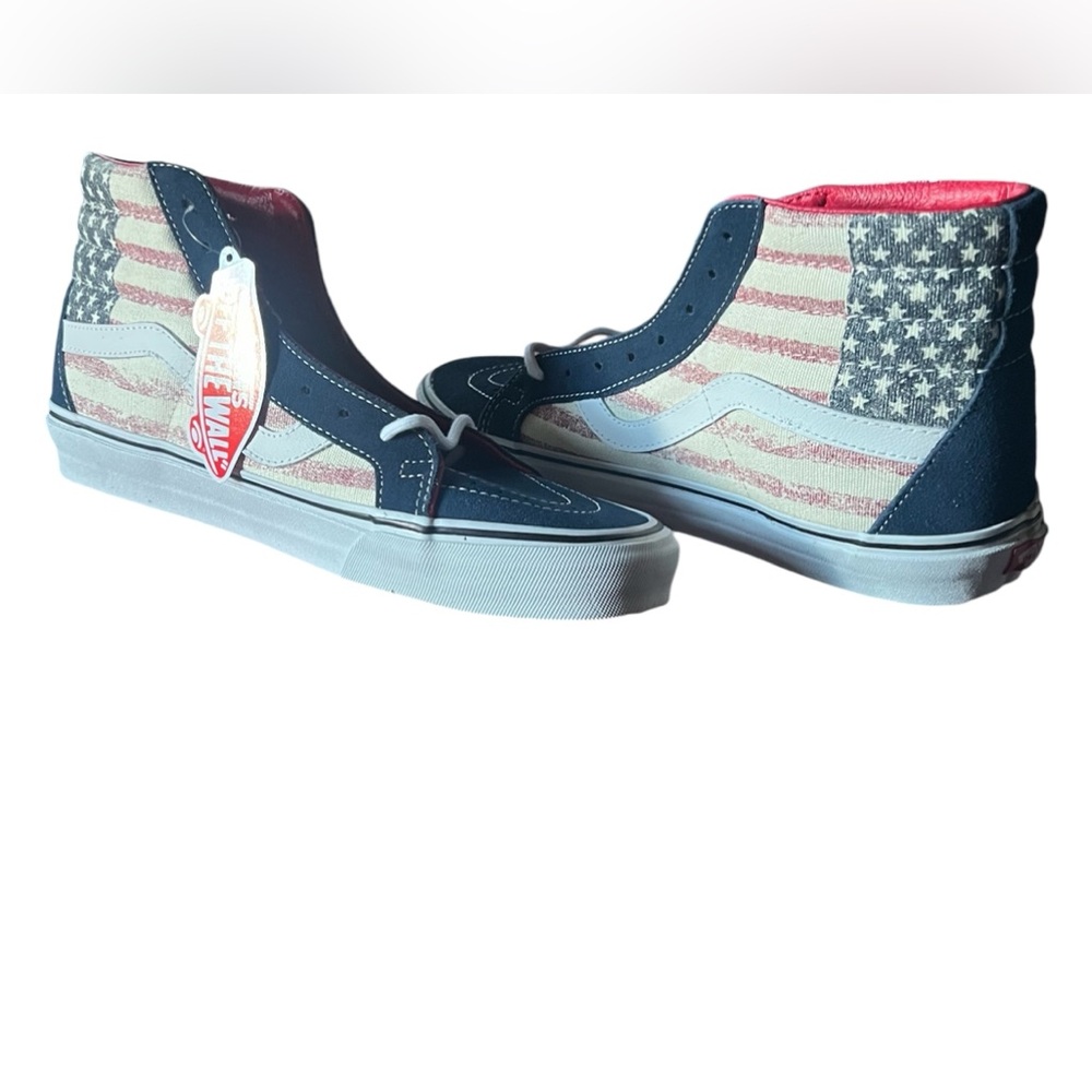 NWT VANS Americana Dress Blues SK8-Hi Reissue
Men